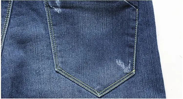 back pocket designs on men's jeans