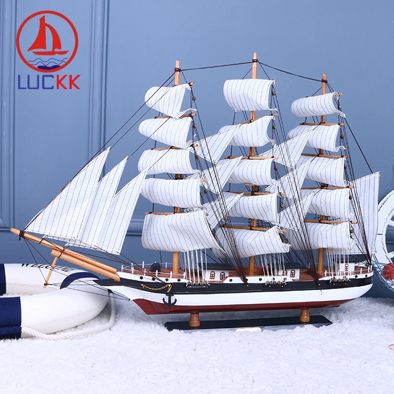 Деревянная модель корабля LUCKK 80 см красная кнопка в скандинавском стиле