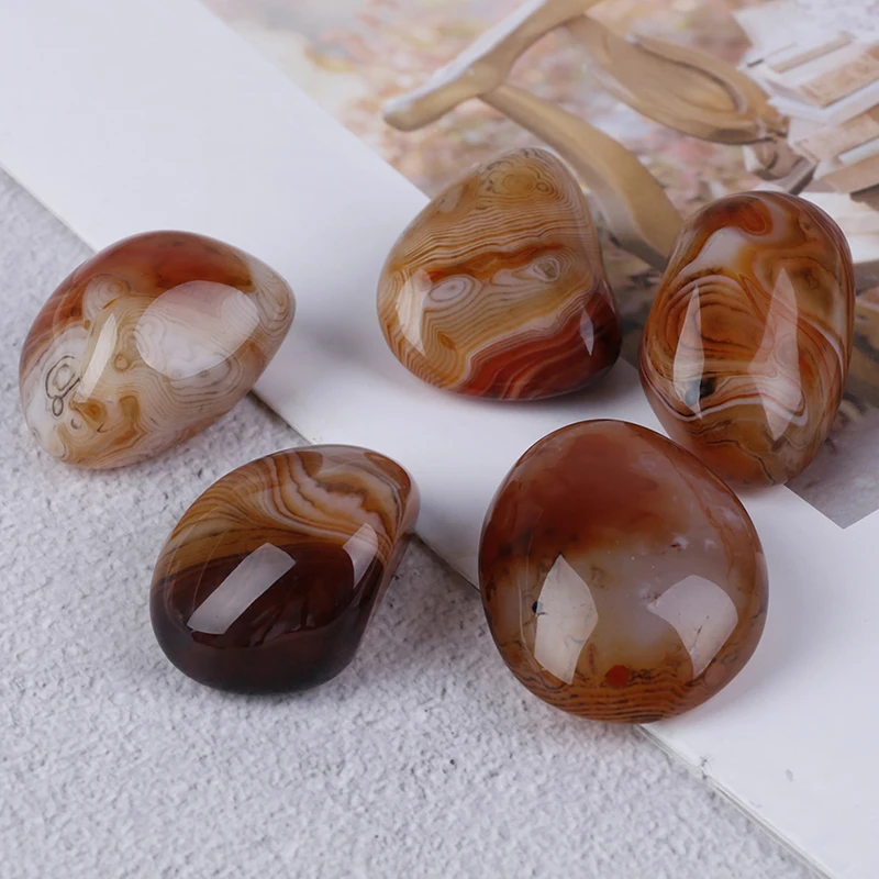 

New 1pcs Factory Price Natural Agate Stone Good Luck Madagascar Banded Agate Body Heathy Raw Gemstone Specimen Collection Gift