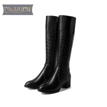 MLJUESE/ женские сапоги до колена; зимние сапоги из коровьей кожи на молнии с заклепками; высокие сапоги без застежки с плюшевой подкладкой; высокие сапоги; размеры 34-43
