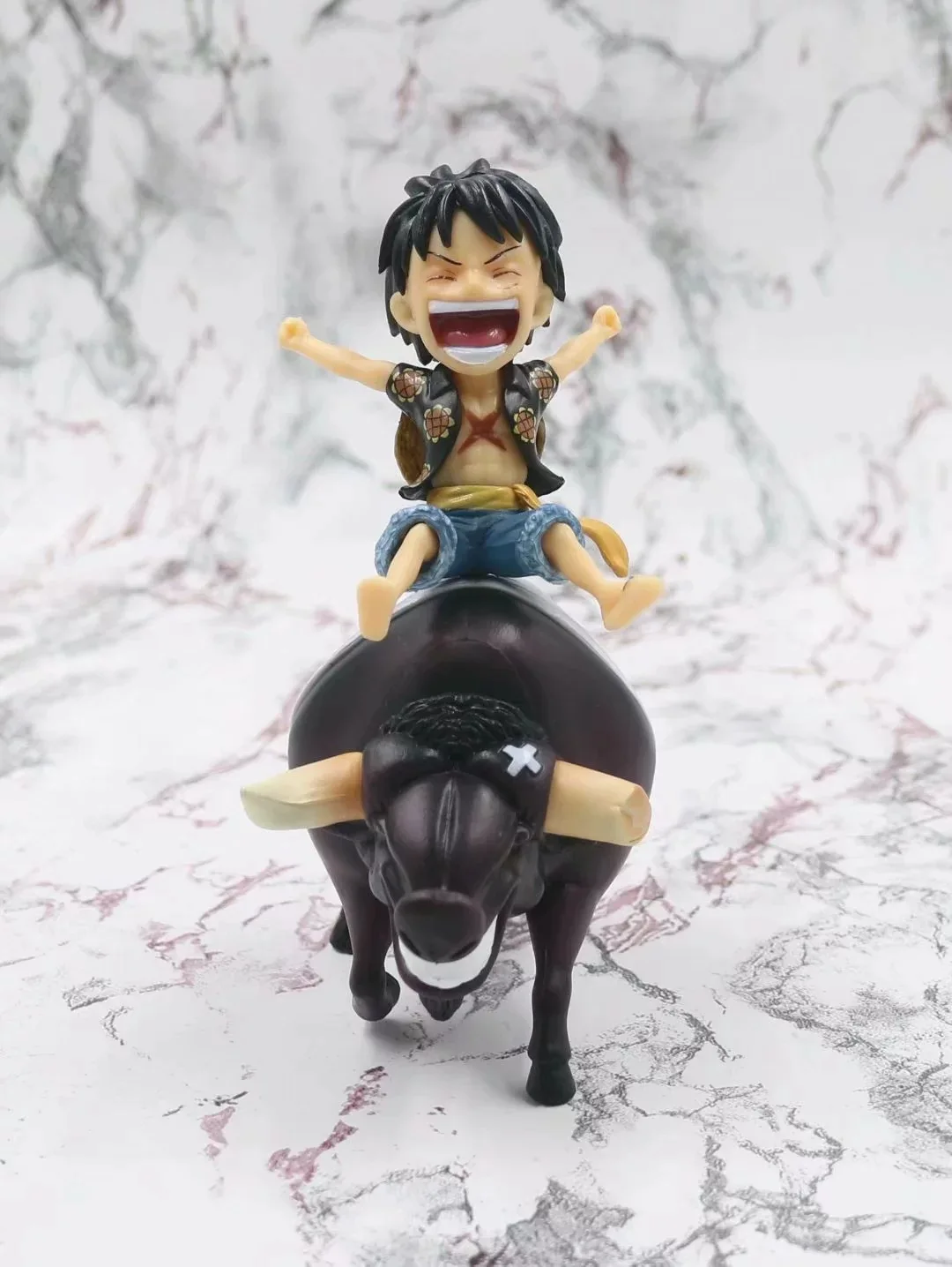 Аниме One Piece Monkey D Luffy on an Ox симпатичная экшн фигурка из ПВХ коллекционные модели