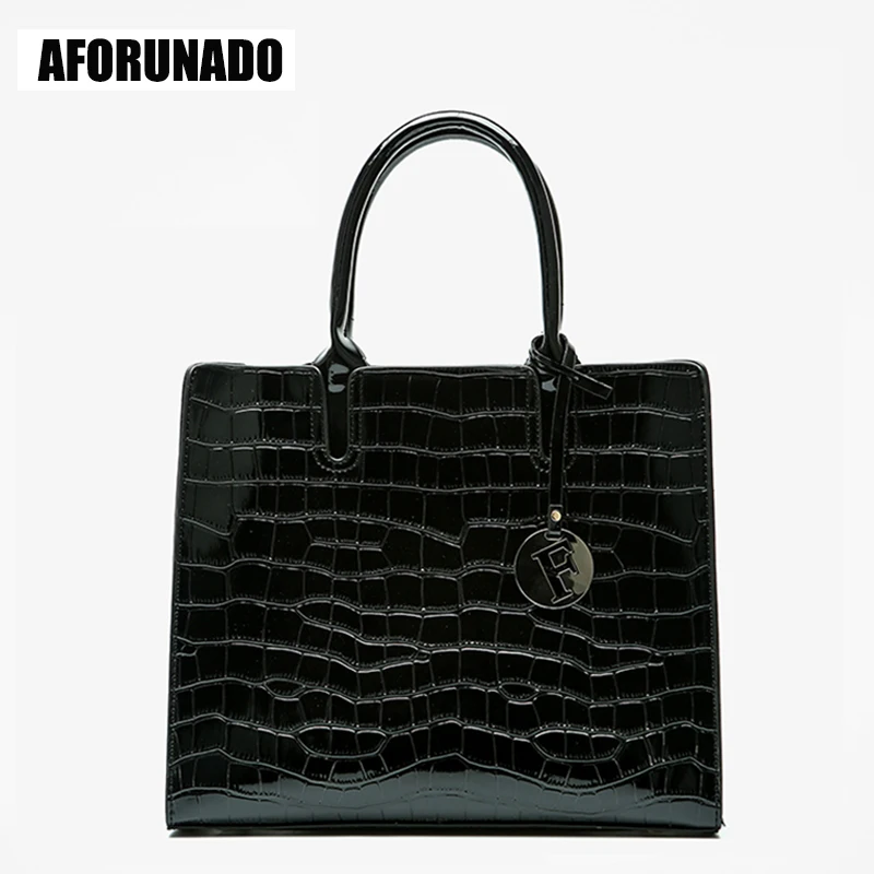 

Luxury Handbags Women Bags Designer Fashion Crocodile Leather Shoulder Bag Vintage Crossbody Bags For Women 2019 Ladies Tote