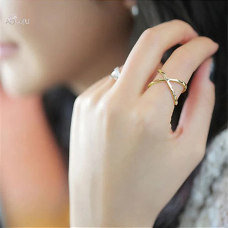 

AOMU Korea 2019 New Arrivals Hot Fashion Women's Ring Gold Color X Cross Stereo Surround Hollow Rings For Women Jewelry
