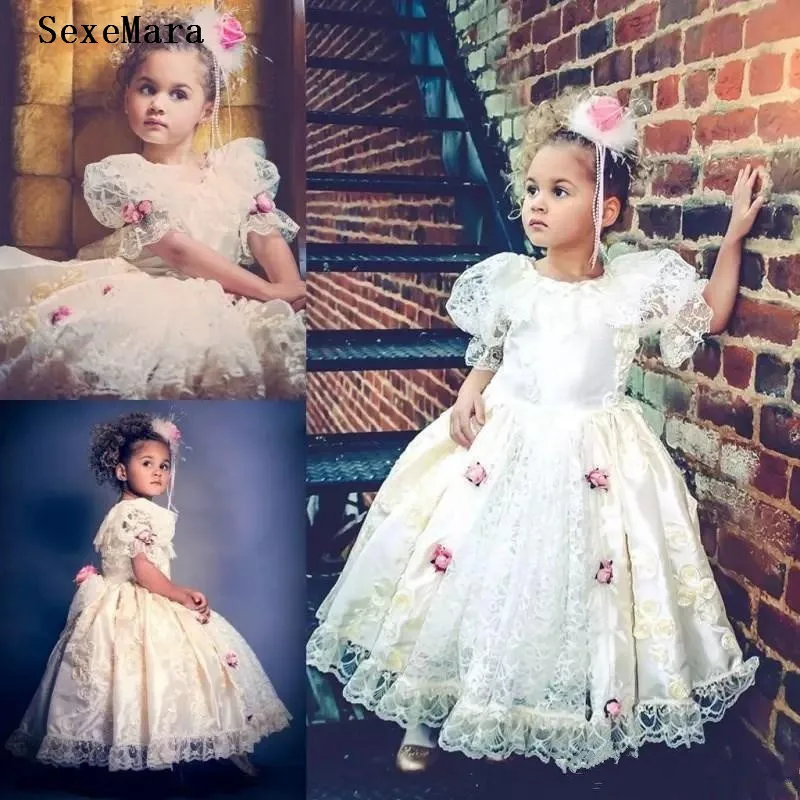 Best Price Vintage Bloem Meisje Jurken Voor Bruiloften 3D Bloemen Kant Meisjes Pageant Jurk Kinderen Verjaardag Party Dress Wit Ivoor Custom Made