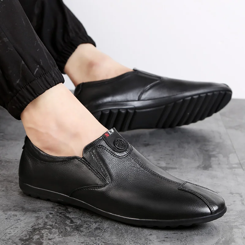 Классические удобные мужские туфли из натуральной кожи; уличные лоферы; мужские мокасины на плоской подошве; повседневная обувь для