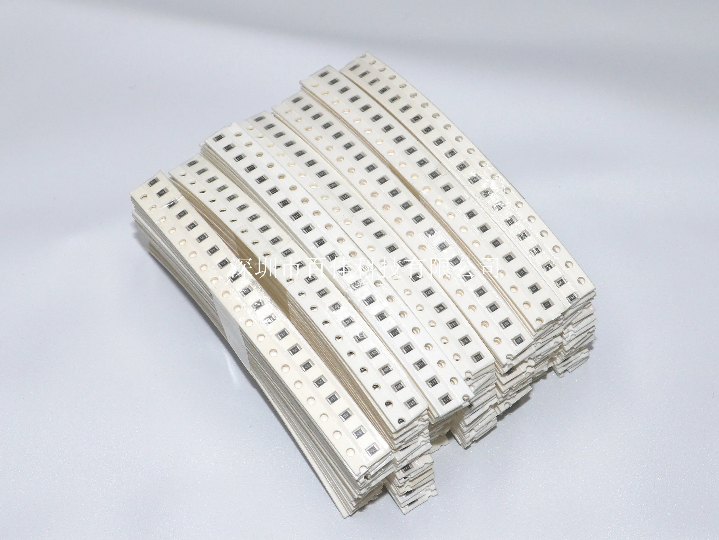3400 шт. 0805 SMD 1/8 Вт чип резистор (170 видов сопротивления 20 шт./тип) | Автомобили и