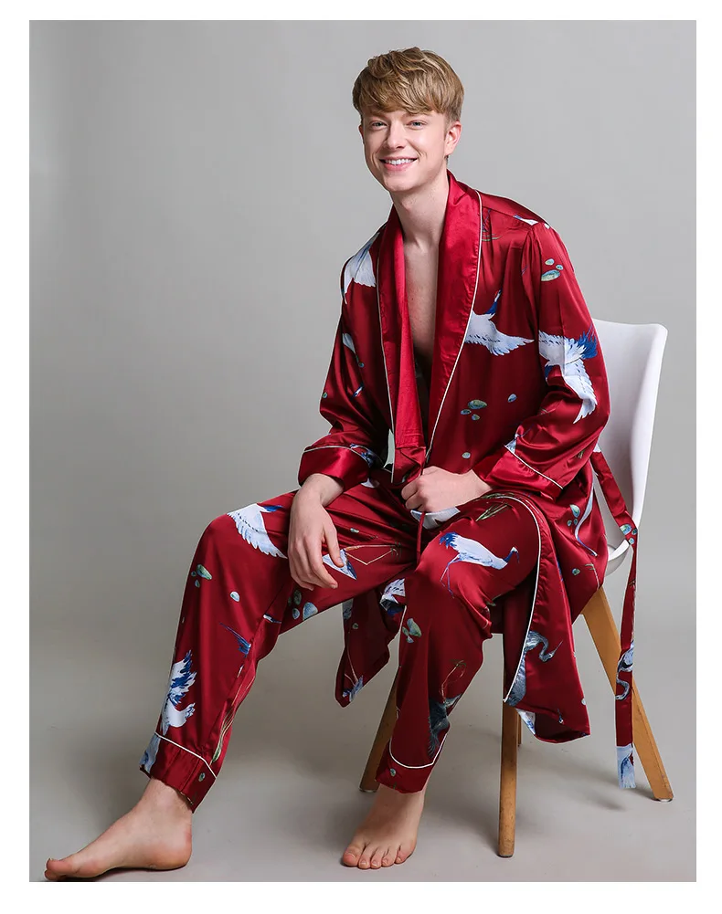 Two-Pieces Silk Nightgown Satin male Sleepwear Loose Tiger Dress Silky Long Sleeve Robe and Long Pants bathrobe set for Men mens pjs