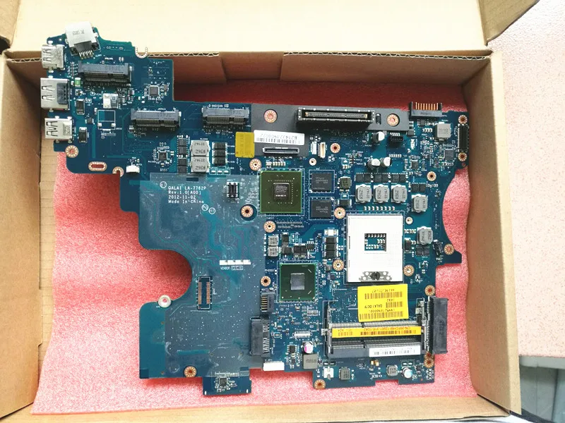 

CN-0GMVN7 SUITABLE FOR DELL Latitude E6530 laptop motherboard LA-7762P REV:1.0(A00) GOOD PACKAGE