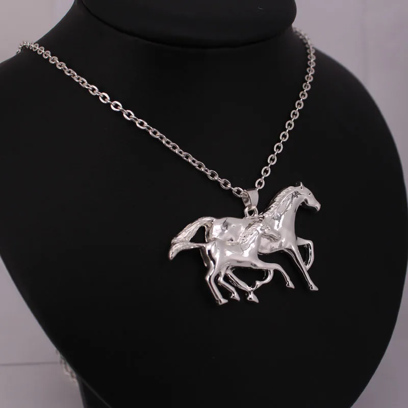 Hzew милые бегущие две лошади penadant ожерелье мать и ее ребенок ожерелья с лошадьми