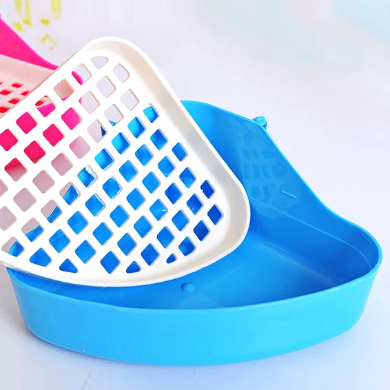 Hamster Toilet Rabbit triangle toilet large bird cages for parrots bird toilet Cony Totoro Guinea pig toilet Candy color 5