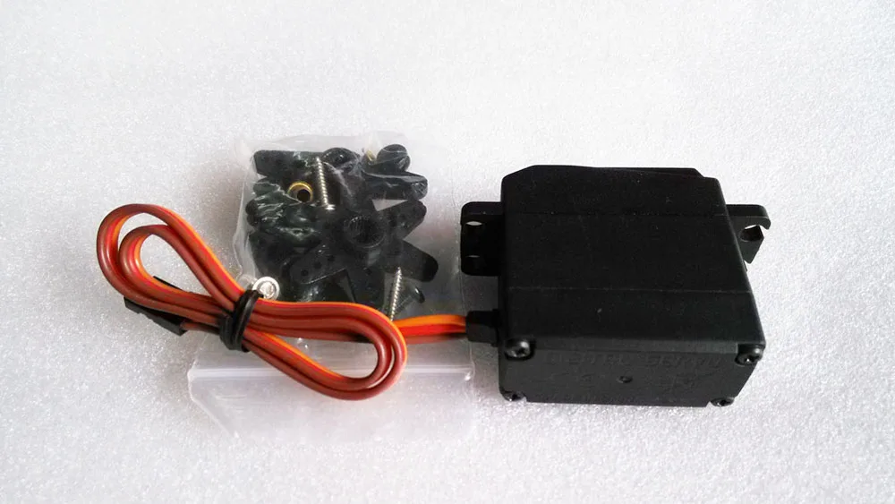 

HDKJ D3015 15Kg 60g Metal Gear High Torque Digital Servo 300 Degree Wide-angle Waterproof for DIY Smart Car Robbot Truck