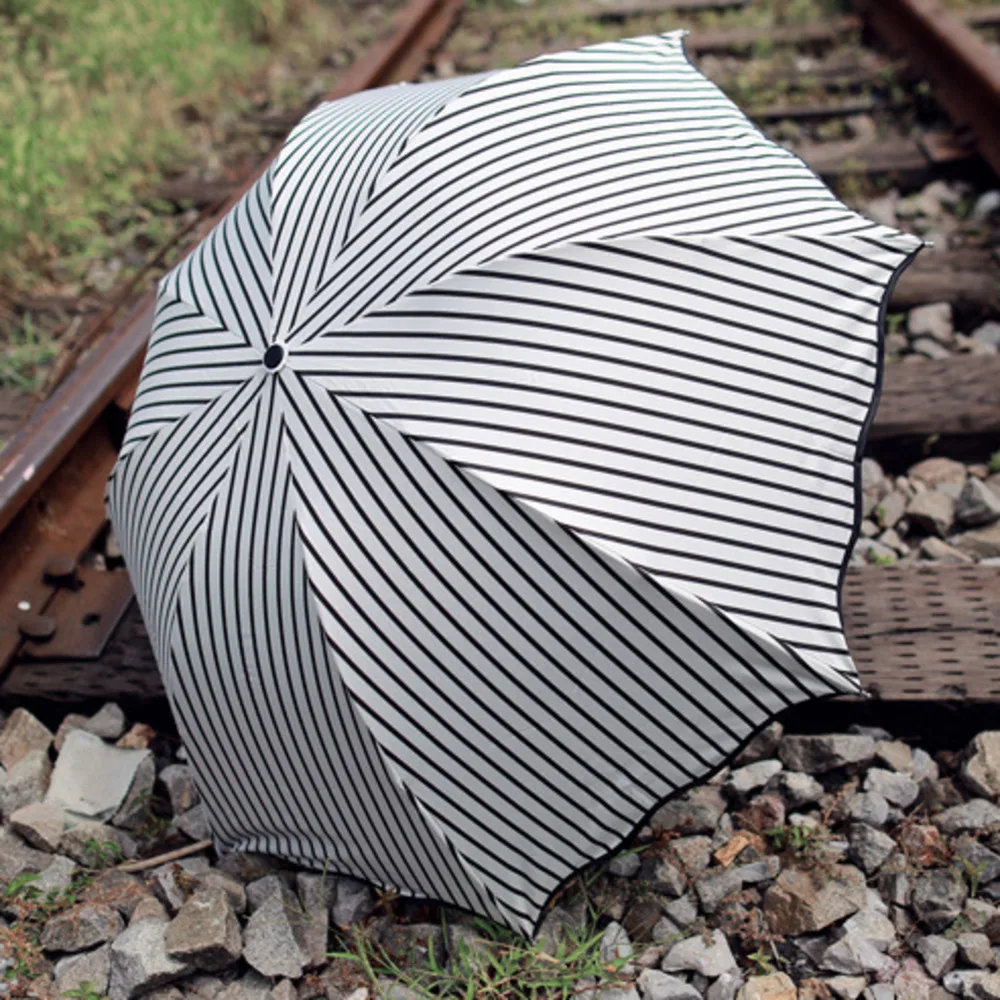 

NEW HOTRain Sun lovely Folding Umbrellas Simple fashion pocket pockets umbrella Anti-UV striped decorative umbrellafree shipping