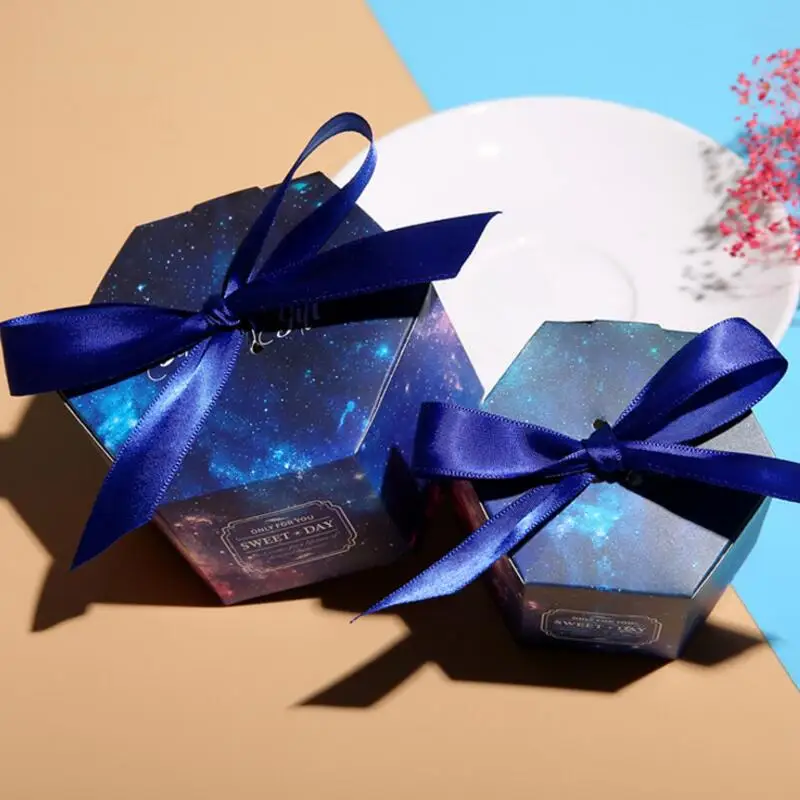 

20pcs/lot New Design Hexagonal Color Printed Ribbon Bow Paper Box Wedding Party Chocolate Candy Box Wedding Supplies