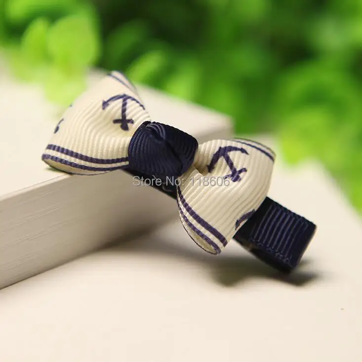 small toddler hairbow4.jpg