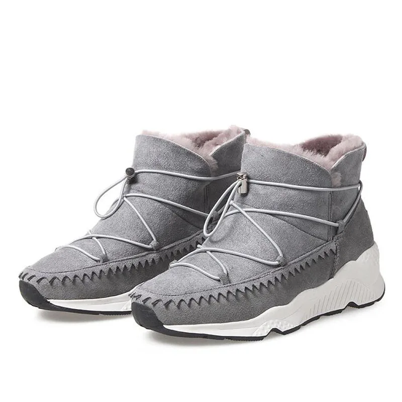 

Fashion 2018 new snow boots women sheepskin female ankle boot winter warm sport boot Flat strappy boots plus velvet sneakers