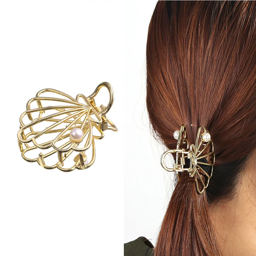 

2019 Ins Hair Claw Clip Alloy Mesh Hollow Pearl Shell Grab Clip Hairpin Hair Barrette Crab Metal Clips Women Hair Accessories