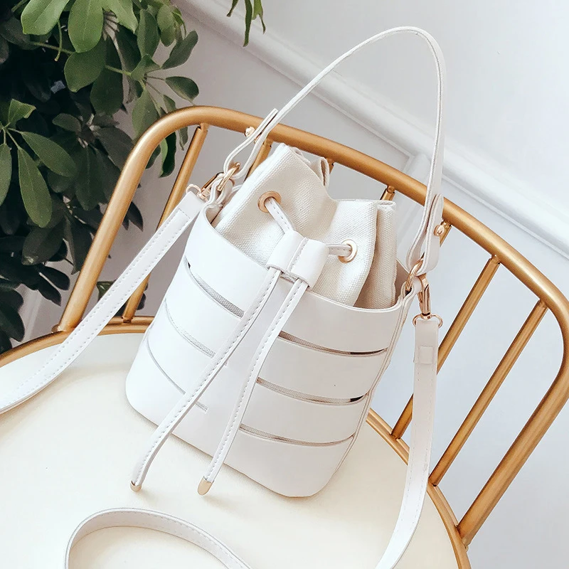 مخطط الجوف خارج أزياء المرأة دلو حقائب كتف جديد سلسلة خليط البسيطة السيدات Crossbody حقيبة حقائب B297