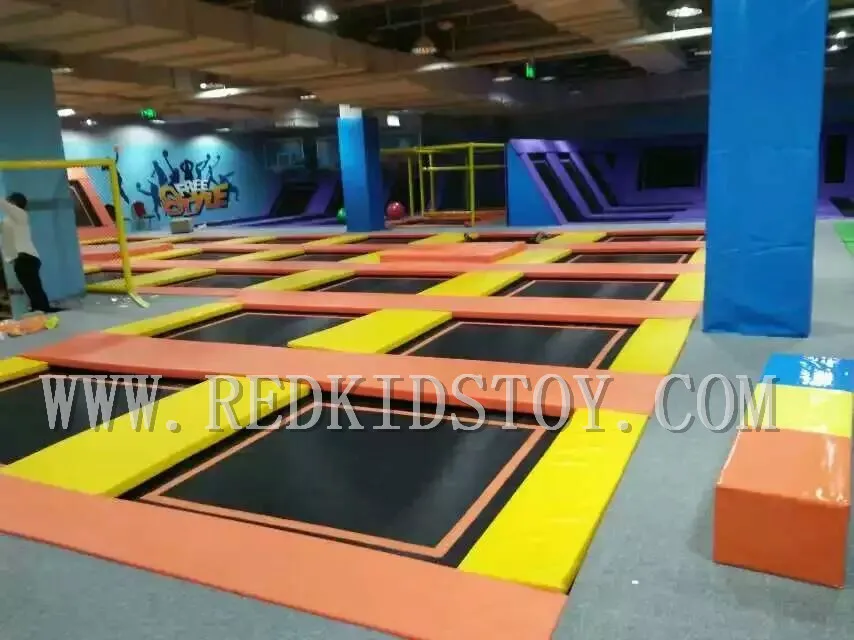 EU Standard Attractive Indoor Trampoline Court Both for Adults and Children HZ16-221A