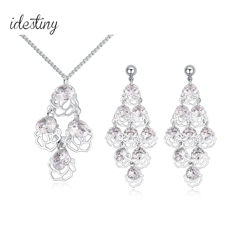 costume jewelery earrings and flower shape pendant necklace sets for