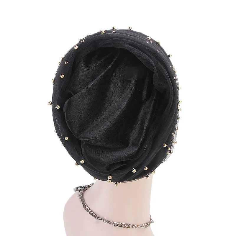 Black  (4)
