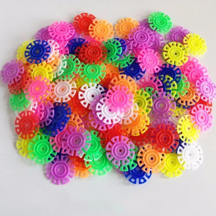 2807104508_2114435552