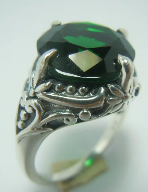 The ancient silver plant emerald 6.0 CT contracted pattern Roman style ring | Украшения и аксессуары