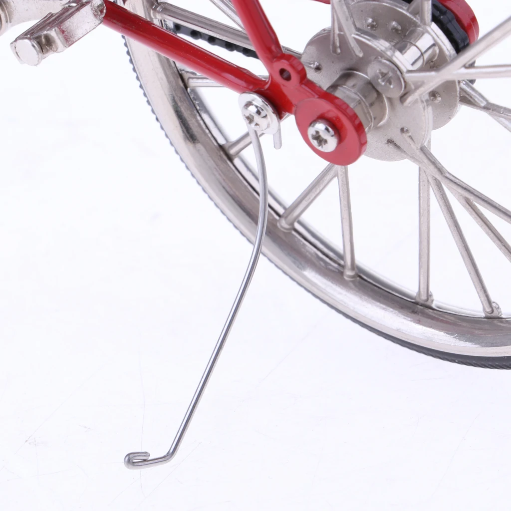 1:10 Scale Alloy Racing Bicycle Dollhouse Miniatures DIY Model Furniture Garden Decoration Accessories Red
