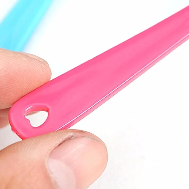 12pcs Baby Feeding Spoon Safe Plastic Lovely Baby Training Eating  Kids Ice Cream Coffee Spoon Set Tableware (5)