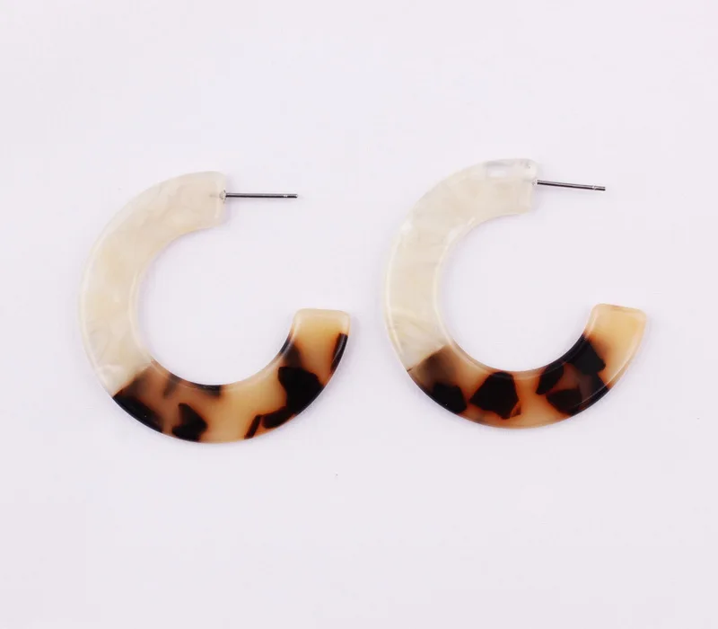 E3779 White