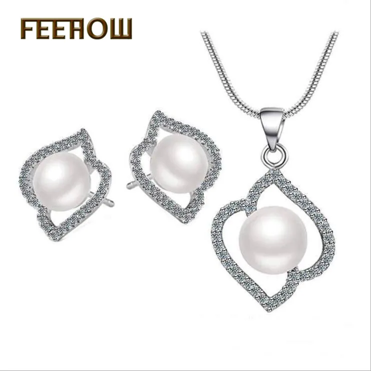

FEEHOW Casual Simulation Pearl Square Sweet Earrings Necklace Set for Women Wedding Dinner Party Gift Bridal Jewelry FSSL3024