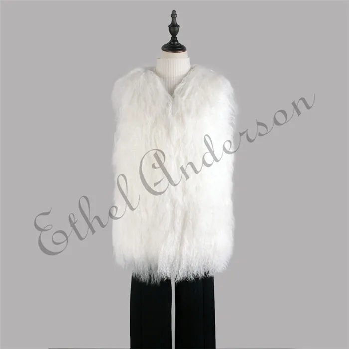 AO660_White