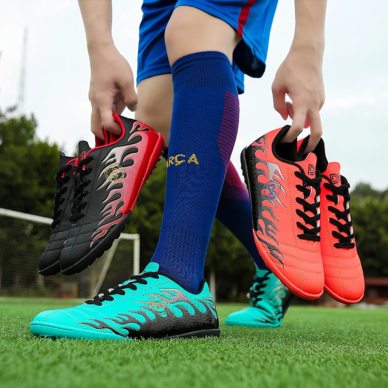 

Genuine Men Soccer Shoes Superfly Breathable Leather Messi Football Boots Boy Girl Kids School Training Flame CR7 Cleats