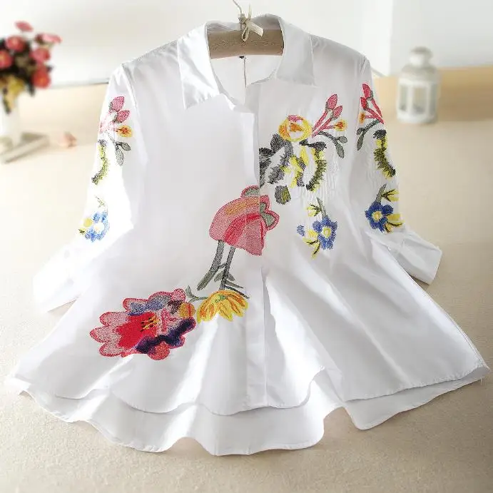 Размера плюс 3XL! Модная Цветочная блузка с вышивкой, Женская свободная трапециевидная рубашка с отворотом, весенний принт кукла, топы