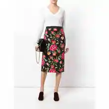 Индивидуальные Осенние новые модные женские розовые цветочные печати прямые юбки дамы Флористический с высокой талией длиной до колена юбки большого размера