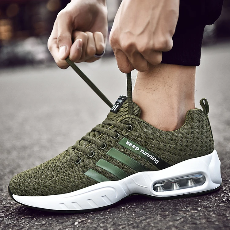 SNEAKERS (48)