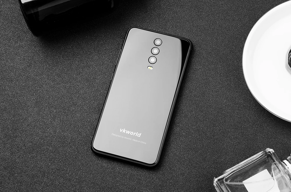 VKworld K1, 5,2 дюймов, Восьмиядерный процессор MTK6750T, Android 8,1, 4040 мАч, задняя камера, 3 камеры, быстрая зарядка, 5 В/3 А, 4 ГБ, 64 ГБ, смартфон