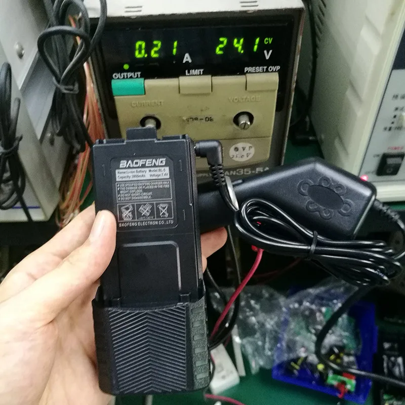 Baofeng 12-36V вход 8,4 V Выход Автомобильное зарядное устройство линия для Baofeng Walkie Talkie BF-UVB3 Plus UV-S9 аккумулятор 3800mah