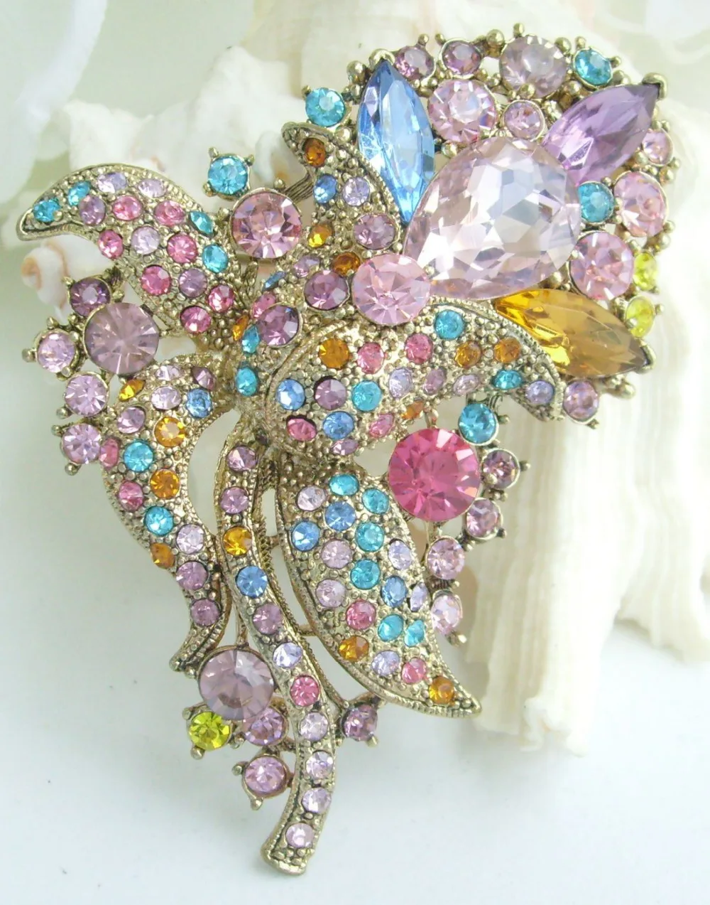 

Pretty Rose Flower Brooch Pin Multicolor Rhinestone Crystals EE04226C6