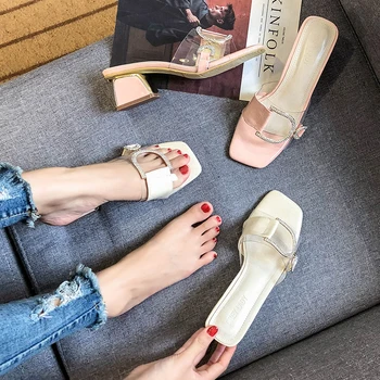 

Transparent slippers, female outside wearing water drill thick and cool slippers, female 2019 new high-heeled trawl red fashion