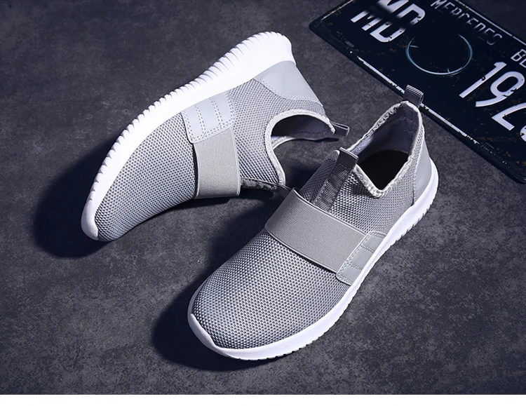 men summer sneakers (37)