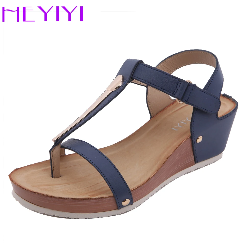 

Women Sandals Platform Wedges Shoes Lightweight Soft PU Summer Comfort T-strap Large Size Metal Rivets Buckle Strap Women Shoes