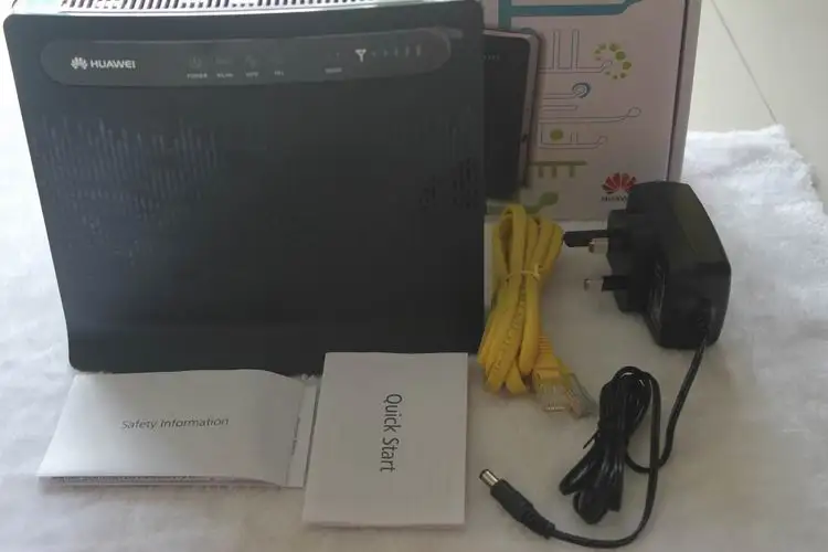 Huawei B593s 516 (улучшенная фотография Huawei) LTE FDD Диапазон 2/4/5/7/8(850/900/1900/AWS/2600)