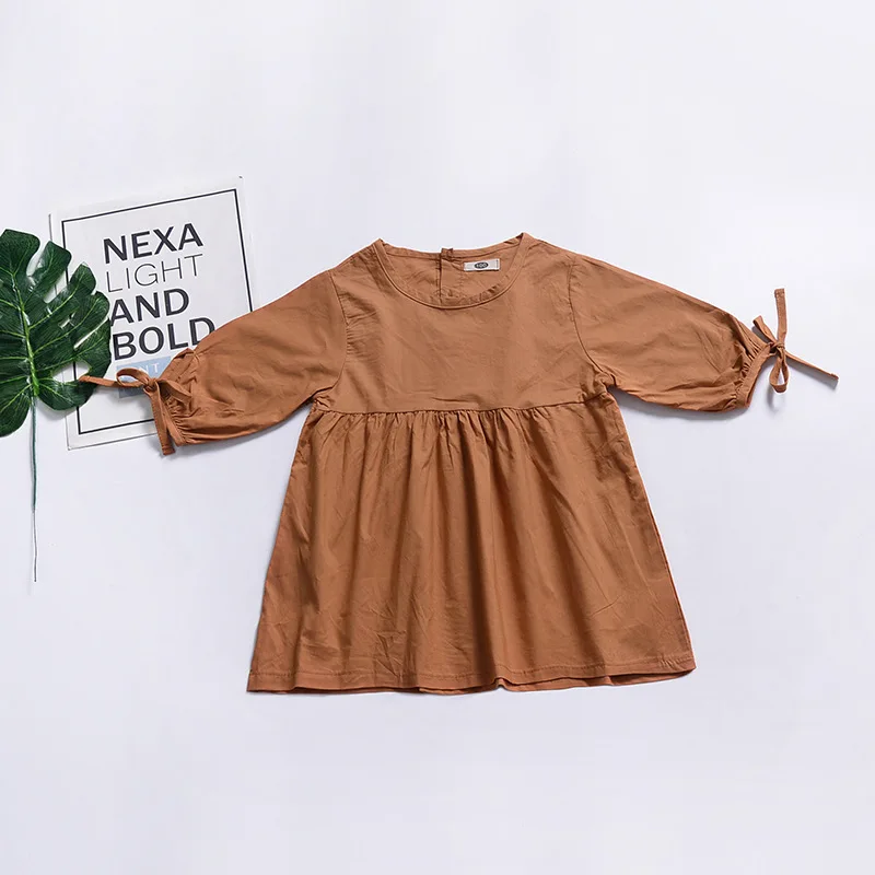 Новое весенне-летнее платье для девочек, плиссированное однотонное платье с рукавами-фонариками, детское хлопковое коричневое платье в стиле бохо