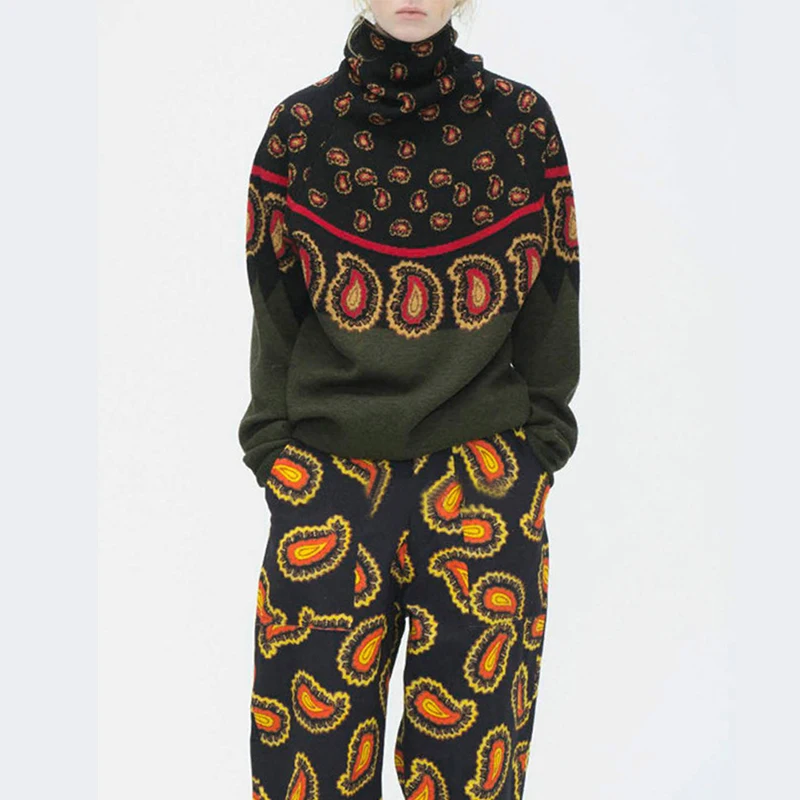  2019 Winter Vintage Dot Print Women Turrleneck Sweater Pullovers Runway Long Sleeve Female Christma