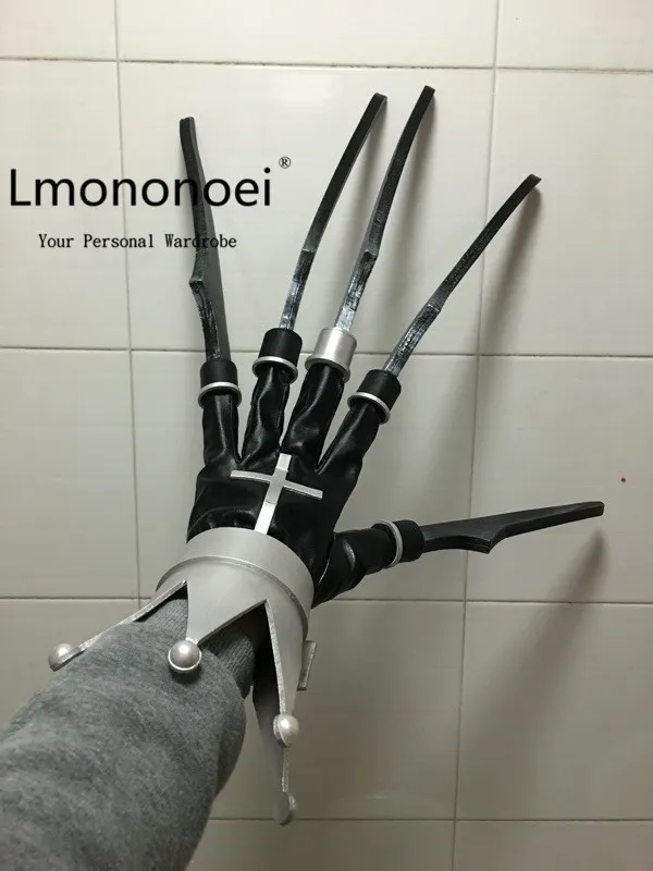 

D.Gray-man Allen Walker Cosplay Paw Prop Accessories