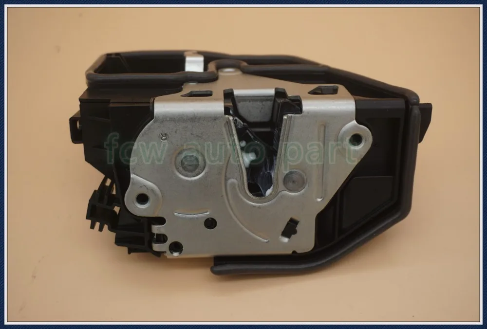 

for BMW Front right Door Lock Actuator Mechanism Power locks Motor Latch E60 E65 E82 E83 E89 E90 E92 x3 x5 x6 z4 1 3 5 6 7