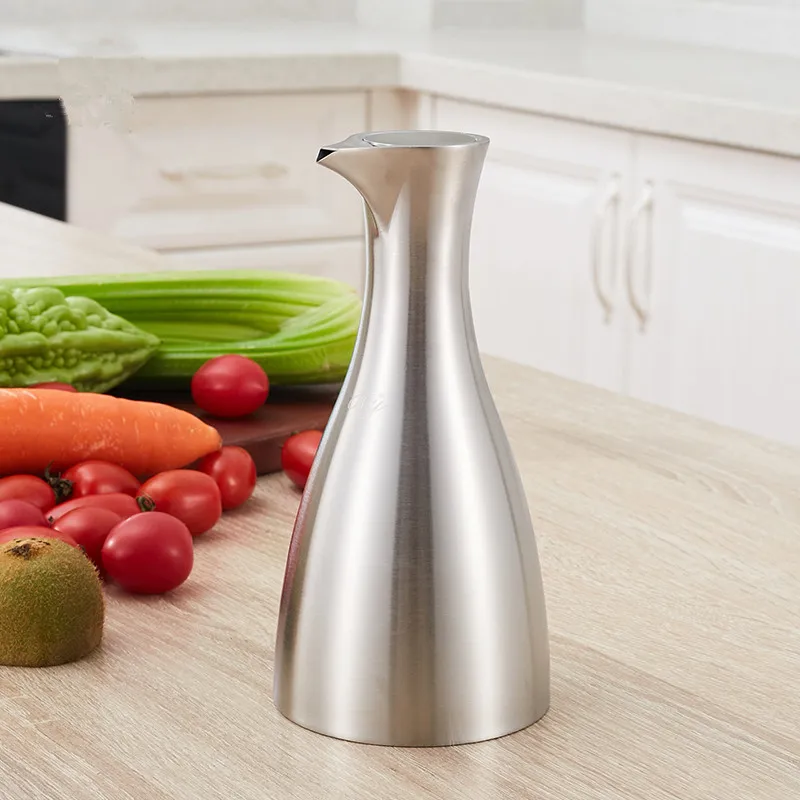 Penguin Oil Bottle Creative 304 Stainless Steel Oil Bottle Household Soy Sauce Bottle Oil Tank Leakage Prevention