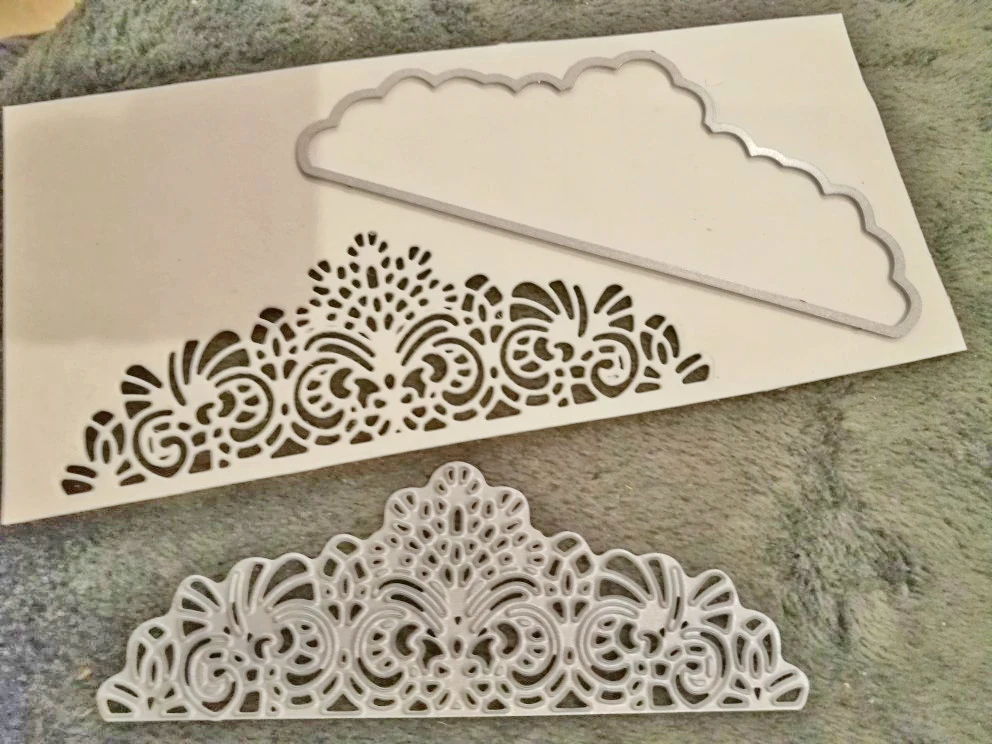 

Ufurty Nested lace border Metal Cutting Dies Stencil for DIY Stitched Scrapbooking Embossing Crafts Paper Cards Die Cuts New