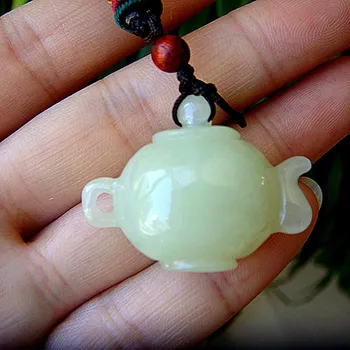 

Genuine natural yellow white Laoyu Xiuyan yu Pendant Necklace amphibole and Tian Yu boutique shipping/