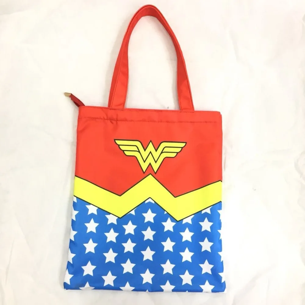 Retro WONDER WOMAN Beach Shopper Shopping Travel Bag Shoulder Tote Zipped Red